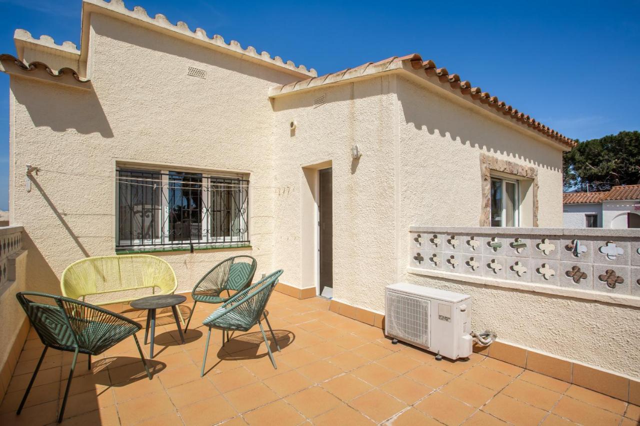 Welcs Villa Falconera 017 Emp Con Piscina Privada Empuriabrava Kültér fotó
